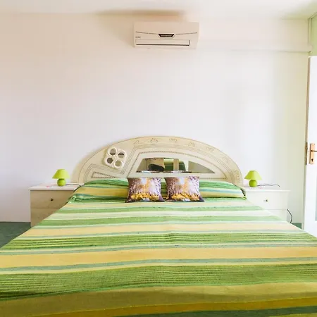 Sany * ツァヴタット